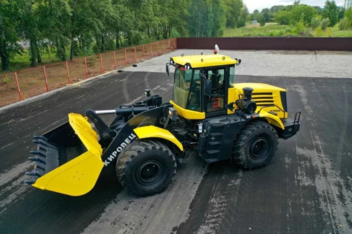 Kirovets Front Loader 235HP Single Bucket