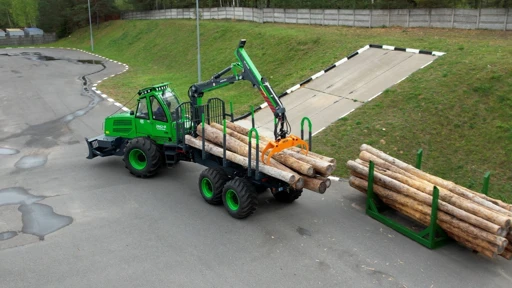 Forwarder Amkodor 2662-01 for Timber Transport