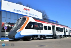 Electric train car EGE2Tv passenger non-motorised head car model 62-4557.02