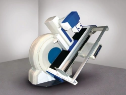 Radiographic apparatus Ring Gentry with system of table deck withdrawal from OMEGA detector