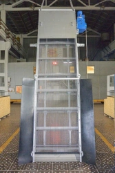 Bar grating with back rake RP