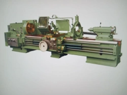 Turning and screw-cutting machine of model 1M63H