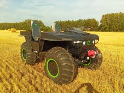 Snowmobiler "TAIPAN LEADER"