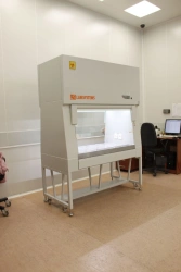 Microbiological safety box BMB-II-Laminar-S-1,2 (NEOTERIC VIS-À-VIS)