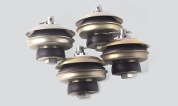 Set of parts for installing engine on car 315100100110000