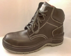 Men's special leather boots for protection against thermal risks of electric arc, model EL-4Mn