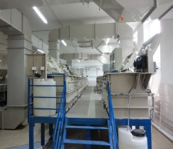 Line for chemical and electrochemical treatment, surface preparation, galvanic, chemical and anodising application