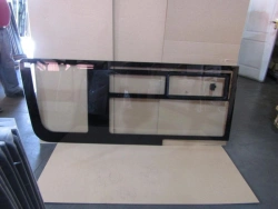 Right rear side window with vent GAZ A62R33.5403082
