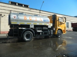 Tank truck type 71882 on KAMAZ-4308-G5 chassis using axle 4308-3000015, axle 43081-2400015 manufactured by KAMAZ-4308-G5