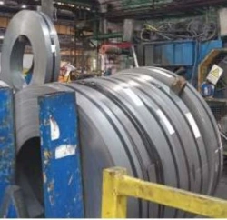 Hot-rolled unalloyed flat products, width less than 600 mm, thickness 4.75 mm or more