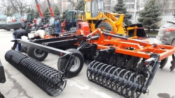 Modernised universal disc harrow BDM-U 7x4PG trailed