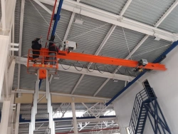Single girder overhead electric overhead travelling crane, type KM