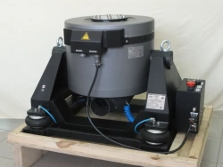 Vibrating electrodynamic test rig Vibrotron VS402