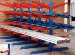 Cantilever shelving unit