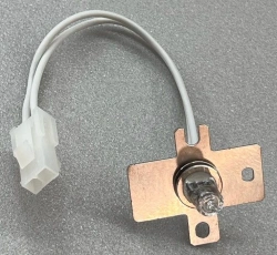Halogen lamp Petramed CR323182 TU 27.40.12-002-28891495-2024