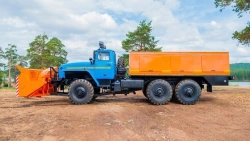 Snow plough auger rotor model SSHR 6843S1 on chassis URAL 4320-1151-61, 4320-1151-63, 4320-1151-73, 4320-1151-75.