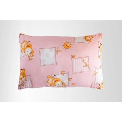 Bedding for children, including newborns and toddlers, with cotton fabric tops.