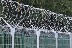 Canopy barriers