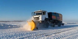 Aerodrome sweeping and blowing machine APPM on Ural 6370 chassis