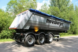 Three-axle tipper trailer SK-24
