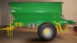Semi-trailer fertiliser spreader ????-8,2