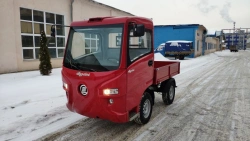 Technological transport vehicle STT-2000