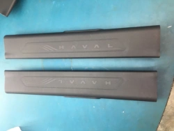 Front left door sill plate assembly for front left door of the vehicle HAVAL F7, item No. 5402444XKN02A. 5402411XKN02B