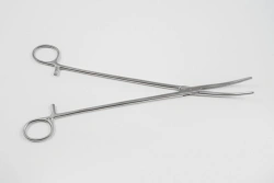 VZ-Z- 42 Hemostatic clamp, toothed, vertically curved,No. 3 240 mm