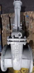 Steel wedge gate valve with sliding spindle under drive RN 2,5 MPa DN 150