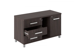 Diplomat series: credenza left 003-18L