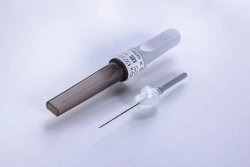 Bilateral Acti-Fine® Venous Blood Collection Needles with Imaging Chamber, size 22G x 1'' 0.7X25 mm