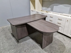 Office desk Consul with an attachment