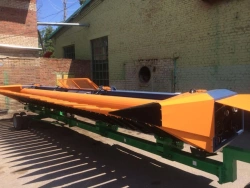 Sunflower harvester cutterbar ZhNS-9,5-PG "Strepet"