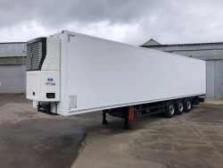 Three-axle refrigerated box semitrailer, modification 871551