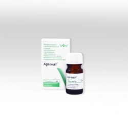 Material-liquid stomatological for desensitisation and fluoridation of teeth, silvering of root canals with the purpose of pre-t
