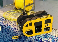 Underwater teleoperated uninhabited apparatus "RB-600"