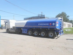 Tank semi-trailer for transport of oil products model 9639L