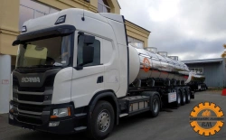 Semi-trailer-tanker for transporting food liquids YADISH-VM-PS-24P, type 912811 on PS-24P trailer chassis.