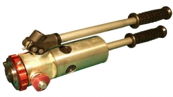 Universal pump with manual drive UNR-S4