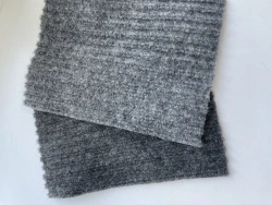 Nonwoven needle-punched nonwoven fabric with density from 300 g/m2 to 500 g/m2