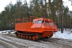 Multipurpose snowmobiler KTM-10E