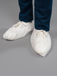 Armidtech shoe covers made of laminated spunbond