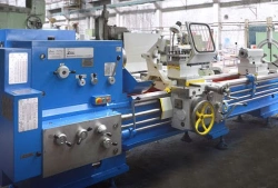 16K40 turning and screw-cutting machine tool
