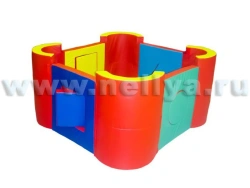 Play set "Fortress" "Nellia"