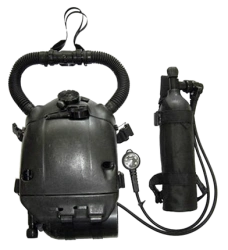 Set of special diving equipment with Amphora semi-closed cycle breathing apparatus
