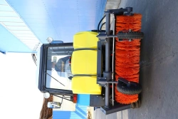 Machinery and equipment for public utilities: brushing equipment (brushes mounted) municipal brush machine with irrigation, m
