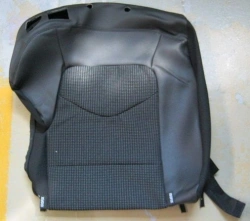 Upholstery rear backrests 40% of seats Volkswagen Polo 6N5 885 805 N/NN CCC, where N or NN is a design feature of the part and C