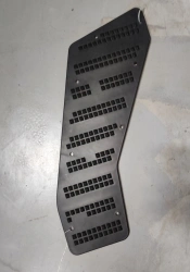 4320N-2803022 Front bumper cover right side