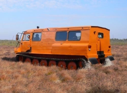 Tracked snowmobiler TTM-3902PS