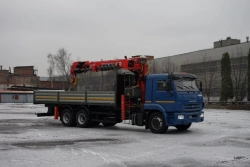 Special purpose vehicle with KMA type hydraulic loading crane on the basis of KAMAZ 65117 and its modifications 64K03N-UL
